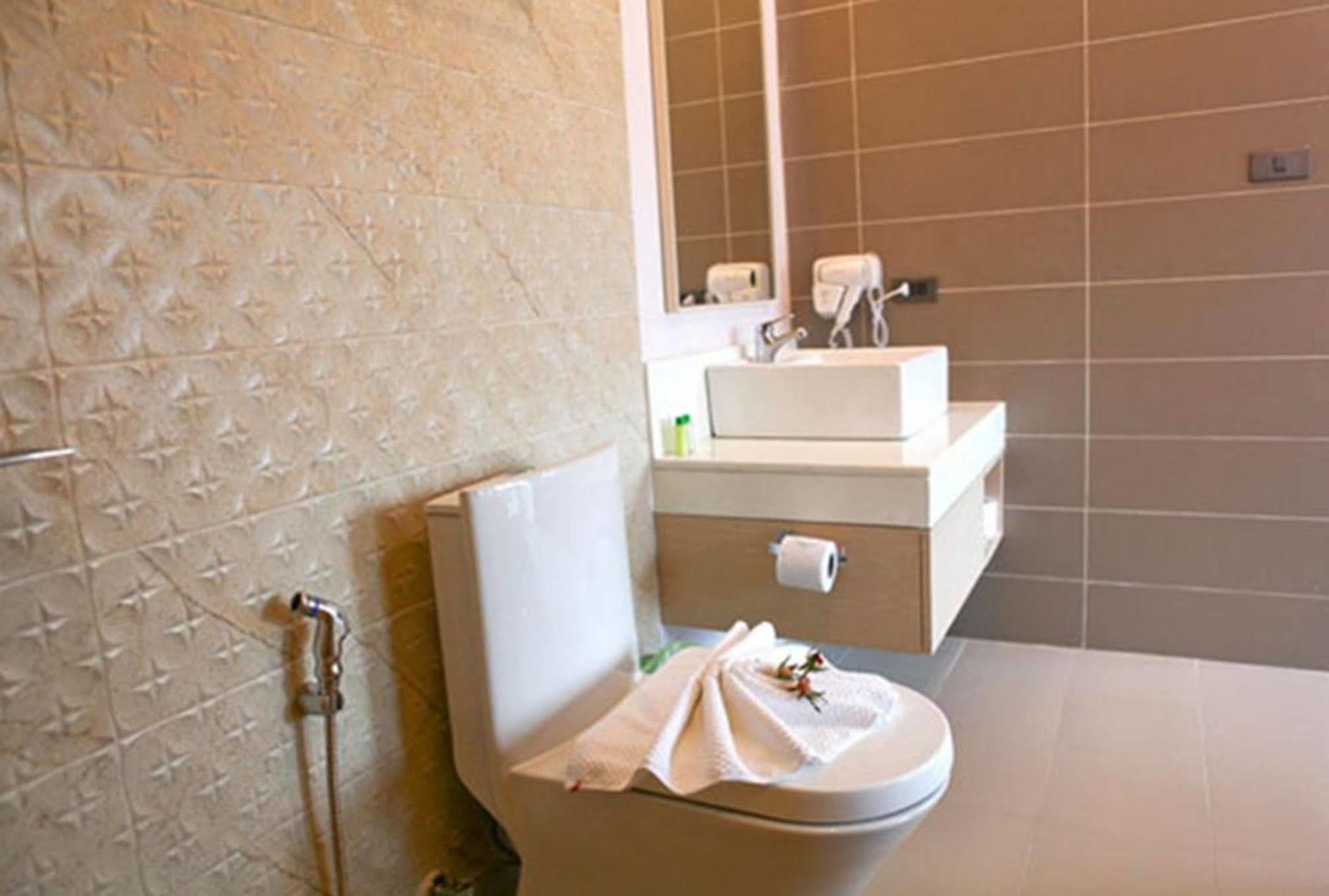 My Hotel - Sha Extra Plus Patong Luaran gambar